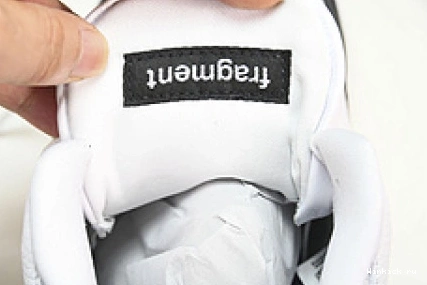 WHITE JORDAN FRAGMENT BLACK 3 AIR 0923
